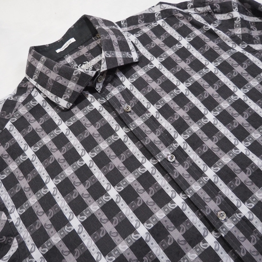 Bugatchi Sz L Black and Gray Checkered Casual Button Down Shirt 100% Cotton